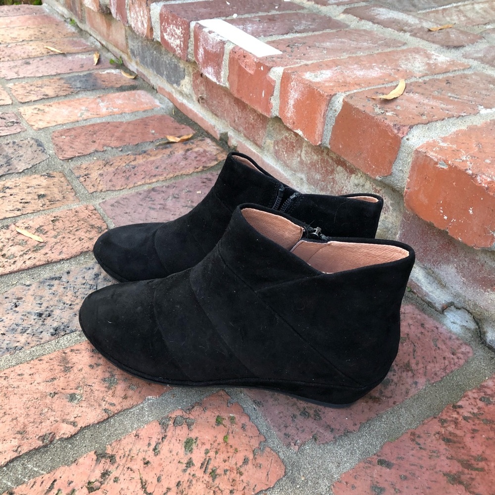 Gentle souls black booties